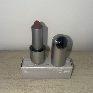 r.e.m. beauty Lipstick - Sur Le Col De Ta Chemise - Color Tiramisu